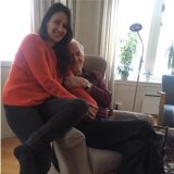 Warga negara Norwegia Anja Rupseignhe kehilangan kakeknya dan harus berduka tanpa keluarga karena dia tidak dapat melakukan perjalanan dan kembali dengan visa Australianya.