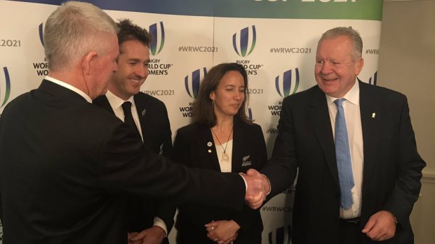 World Rugby Chairman Bill Beaumont (right) congratulates New Zealand as they are announced hosts of the 2021 Women's Rugby World Cup.
