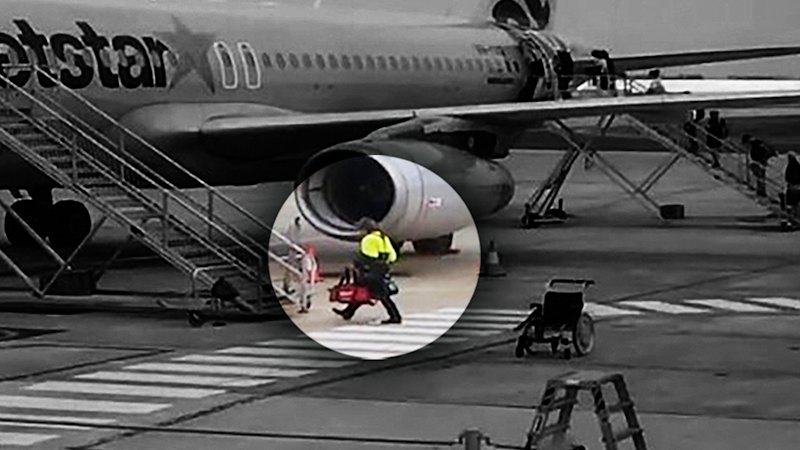 Accused hijacker stopped for Hungry Jack’s before carrying gun, teddy bear onto plane