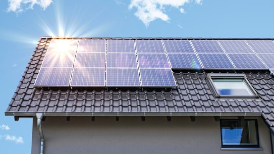 A solar panel's max output is at 1pm