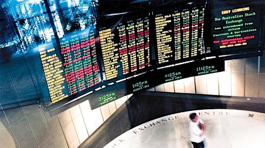 Growth stocks continue to outperform value stocks.