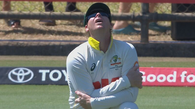 Steve Smith drops catch as Bangladesh extend lead past 200 in first Test