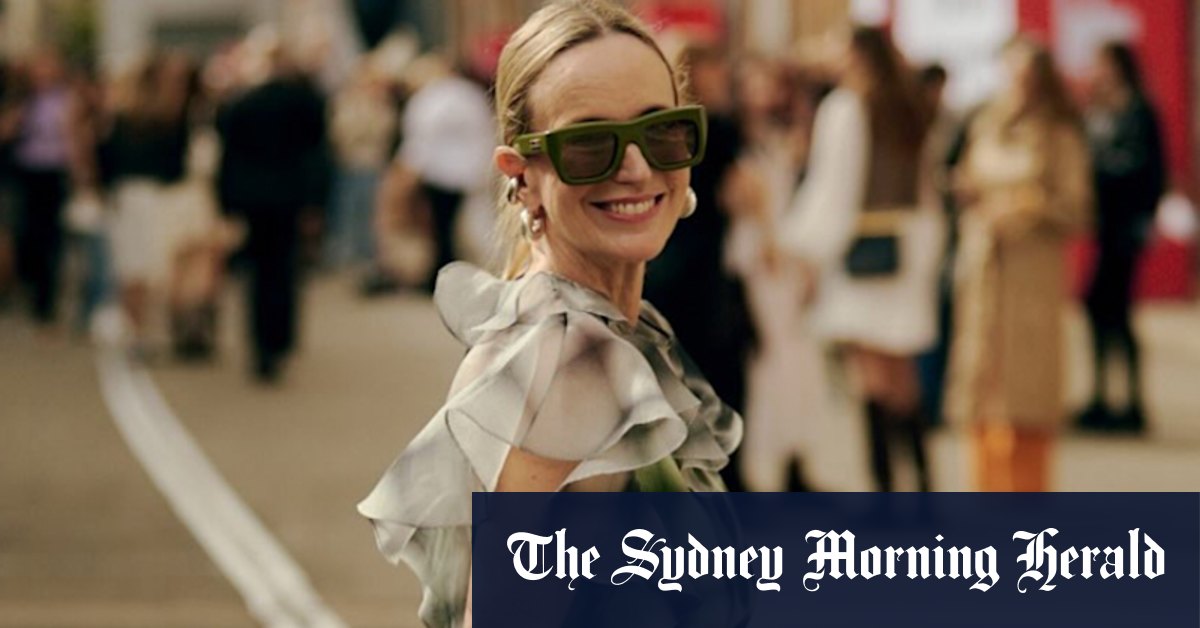 The simple (and free) three-second hack that instantly lifts any outfit