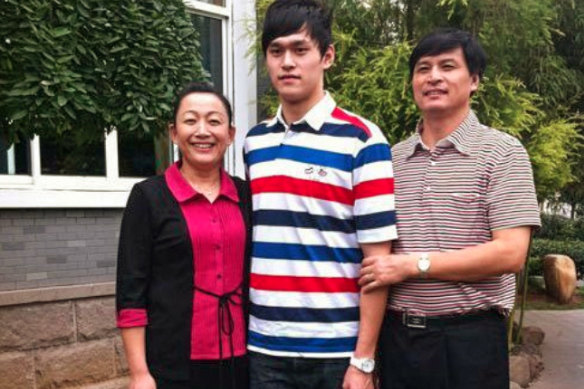Sun Yang's parents Ming Yang and Sun Quanhong were both athletes.