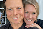 Actor Scott Wolf’s estranged wife Kelley has broken her silence a year after her mental health crisis. 