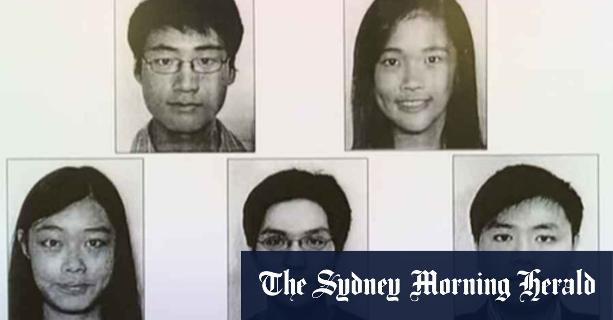 Hong Kong, demokrasi yanlısı beş eylemciye daha ödül koydu