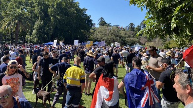 Scenes from Saturday’s anti-lockdown/vaccine protest in Brisbane, starting in the Botanic Gardens.