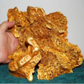 The Ausrox gold nugget now resides in the US.