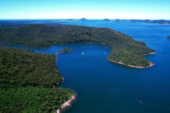 The Fame Cove property near Port Stephens was first offered as a national park by Boral in 1998.