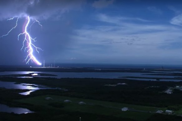 Kennedy Space Centre struck by lightning in 2014.