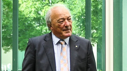 Dr Mike Freelander chairs the inquiry into long COVID. 