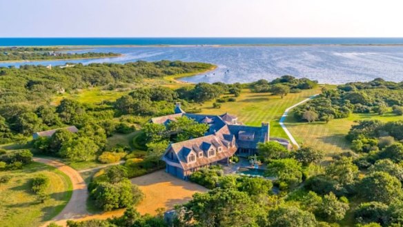Plenty of outdoor space: the Obamas’ Martha Vineyard home.