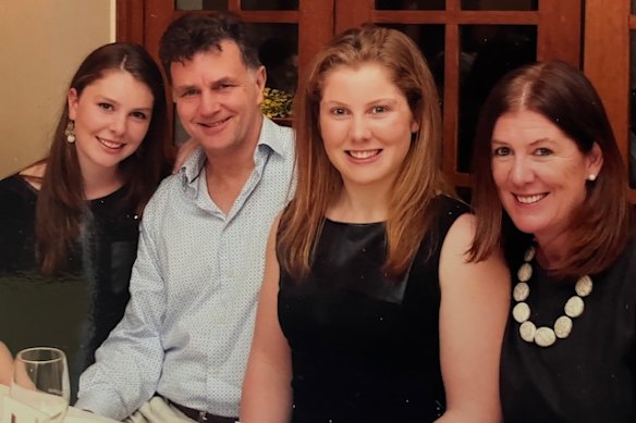 Howe with her family, sister Ellie (at left) and parents Nick and Sally.