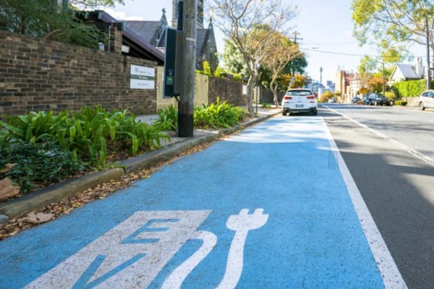 Kerbside EV charger
