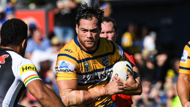 Eels second-rower Tepai Moeroa will join the NSW Waratahs on a two-year deal. 