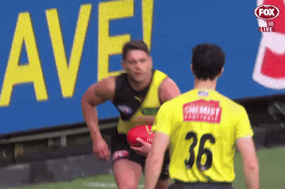 Dion Prestia sells the candy twice for a great goal in the first quarter.