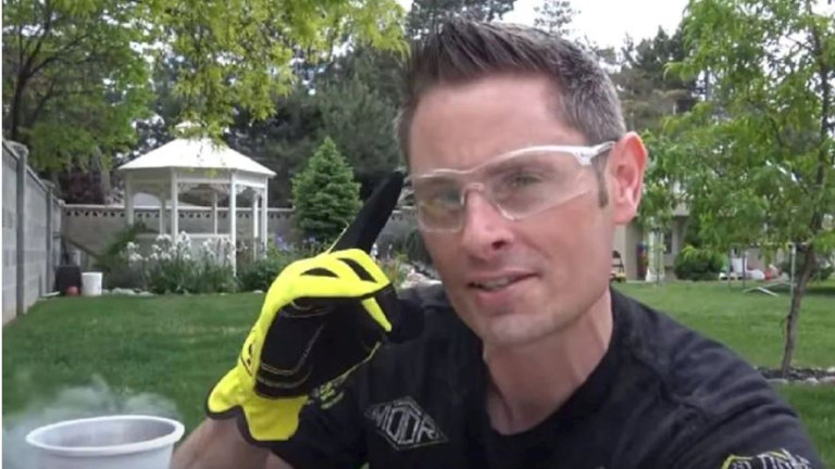 A Youtuber Whose Mad Science Experiments Drew Billions Of Views Has Died In A Paraglider Crash