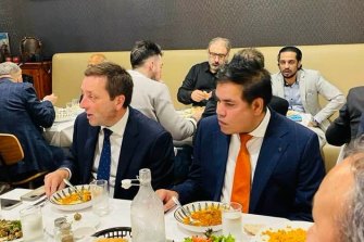 Opposition Leader Matthew Guy and potential Tarneit candidate Intaj Khan at an Iftar dinner in April 2022.