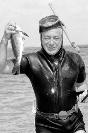 Harold Holt spearfishing at Portsea shortly before his disappearance. 