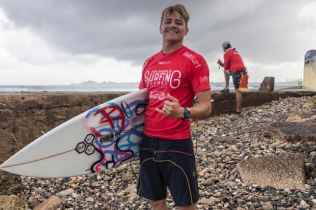 Professional surfer Arran Strong dead, missing at sea off Portugal coast,  tributes | Nine.com.au