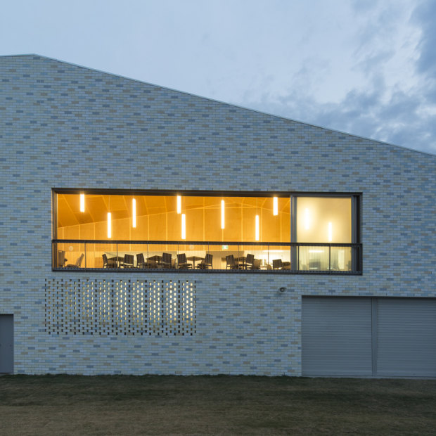 Pipi shells inspired Neeson's design for the outside of the Kempsey-Crescent Head SLSC, which she overhauled in 2015.