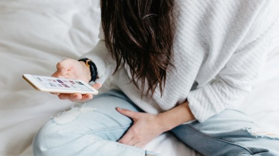 How to conquer a fear of talking on the phone