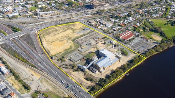 A redevelopment of the East Perth power station is slated to cost $218 million, but the WA government is valuing the riverfront land at just $1.