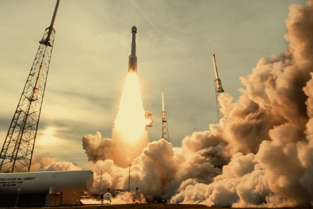 The Atlas V rocket carrying the Boeing Starliner spacecraft lifts off at Cape Canaveral on May 19, 2022. 