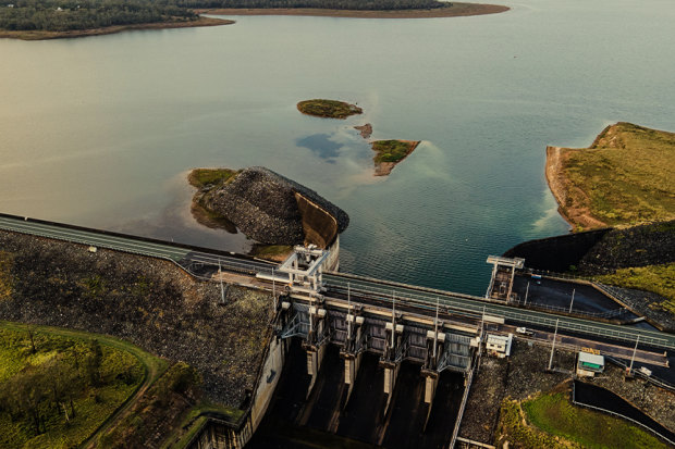 Wivenhoe Dam provides drinking water for Brisbane, Ipswich, the Gold Coast and other areas.