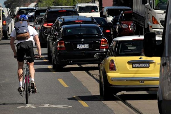 Melbourne's traffic congestion is set to worsen, according to the Public Transport Users Association.