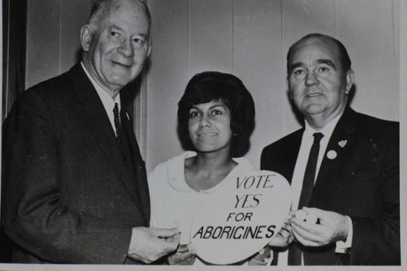 Activist Shirley Peisley with unnamed politicians lobbying for the 1967 referendum vote