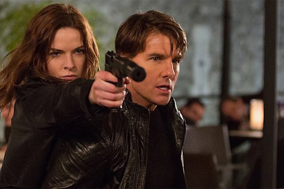 Rebecca Ferguson and Cruise in Mission: Impossible – Rogue Nation. 