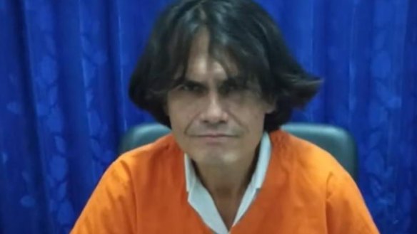 Australian Jeff Welton has been arrested in Bali for allegedly attempting to smuggle heroin and methamphetamine to the island.