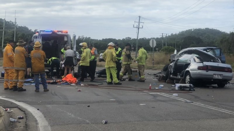 Man Dead Woman Critical As Crash Closes Bruce Highway