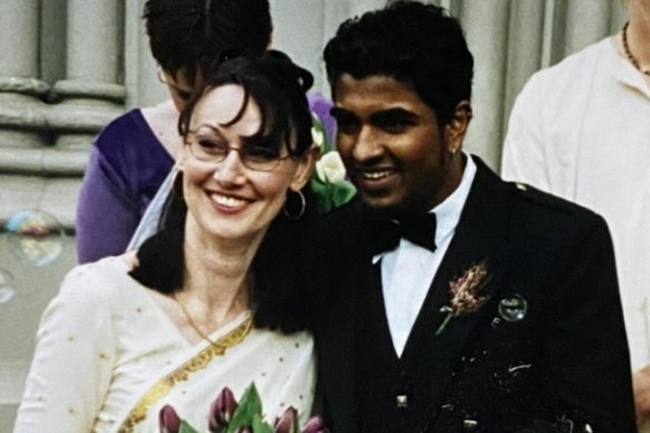 Lisa and Jon wed in 2001.