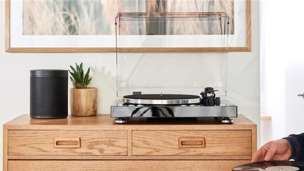 The Vinyl 500 appeals to non-purists with Wi-Fi, Spotify, Deezer, Tidal, AirPlay, Bluetooth and MusicCast compatibility.