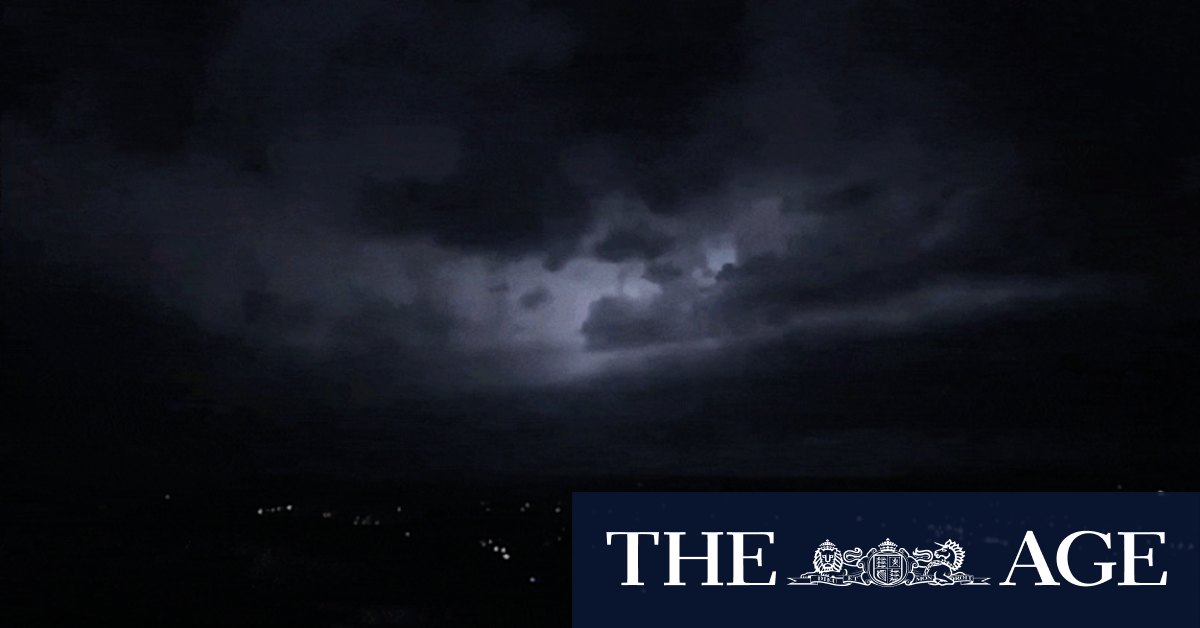 World record 768 km-long lightning 'megaflash' confirmed over US - Vimarsana News