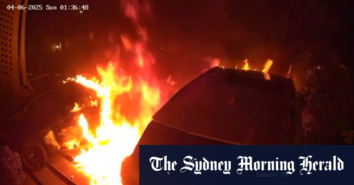 Police release footage of arsonists in building corruption probe