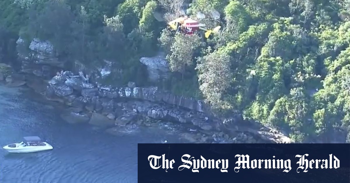 Man dies while swimming out to yacht in Sydney Harbour - Vimarsana News
