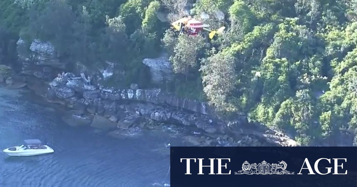 Man dies while swimming out to yacht in Sydney Harbour - Vimarsana News