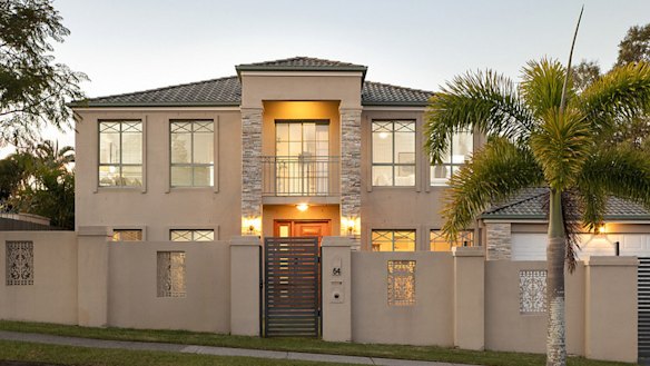 The house at 64 Oakley Street in Carindale has sold at auction in Brisbane.