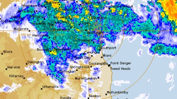Thousands without power as deluge hits south-east Queensland