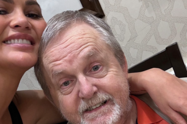 Chrissy Teigen announces death of her father Ron Teigen Sr
