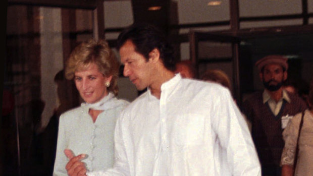 Diana, Princess of Wales, and Imran Khan visit a cancer hospital in Lahore, Pakistan.   