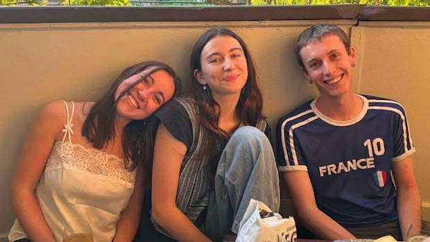 A Summer of Friends: Grace Lagan and fellow Gen Zeders. 