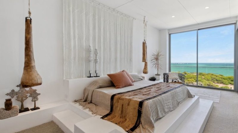Buyer set to bank $145,000 a year from this Perth beach home