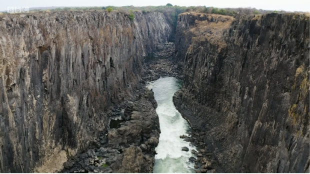 The bare cliffs of Victoria Falls.