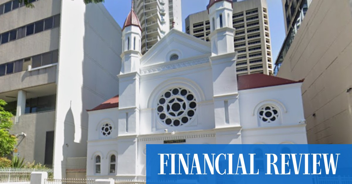 afr.com - Charlotte Wishart - Man charged with hate crime after ute rams Brisbane synagogue gates