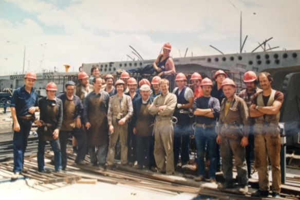 Jure Carapina (far left) working on the West Gate bridge when it was extended to Kings Way in the 1980s. 