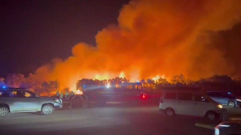 Bushfire reported at popular WA tourist beach, with live updates across outlets
